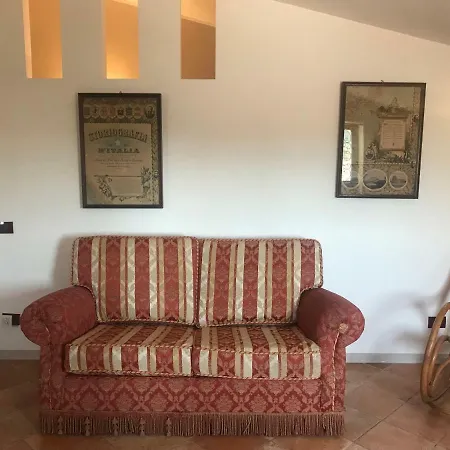 Casa Vacanze Il Carrubo *
